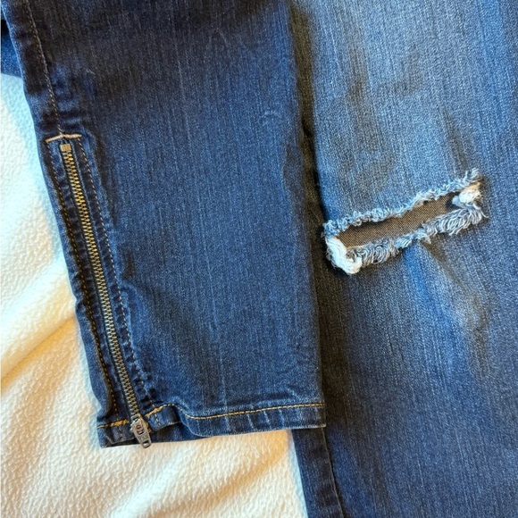 Women's Dark Blue Express Skinny Jean with zipper at bottom of pant leg - Picture 4 of 6